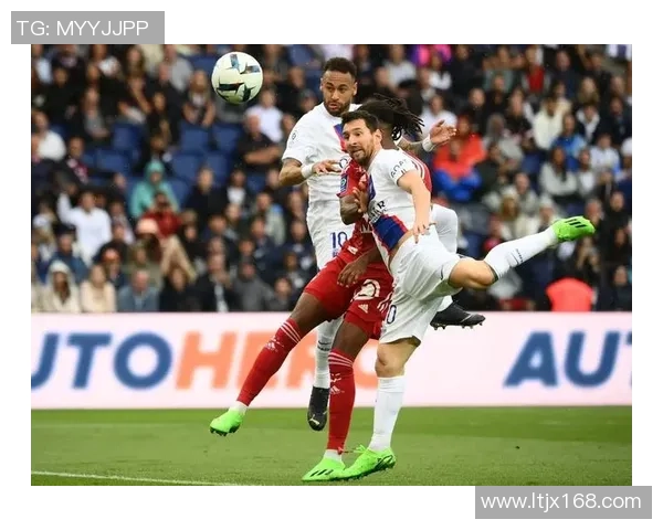 意甲赛场惊现大冷门巴黎圣日耳曼狂胜马竞引发全场热议